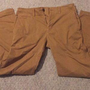 American Eagle Original Straight Khakis
